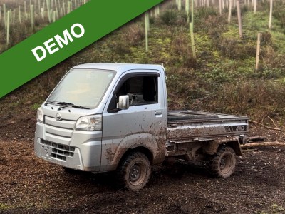 Daihatsu Hijet S510P 4wd - #8817 - EX DEMO